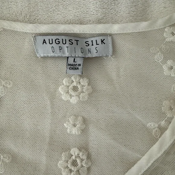 August Silk Options Sheer Lace Ivory Top Womens Size Large 100% Viscose E39 - Picture 2 of 6